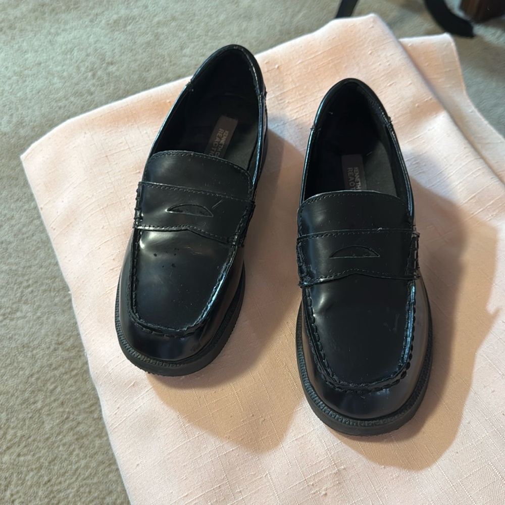 Dress shoes
